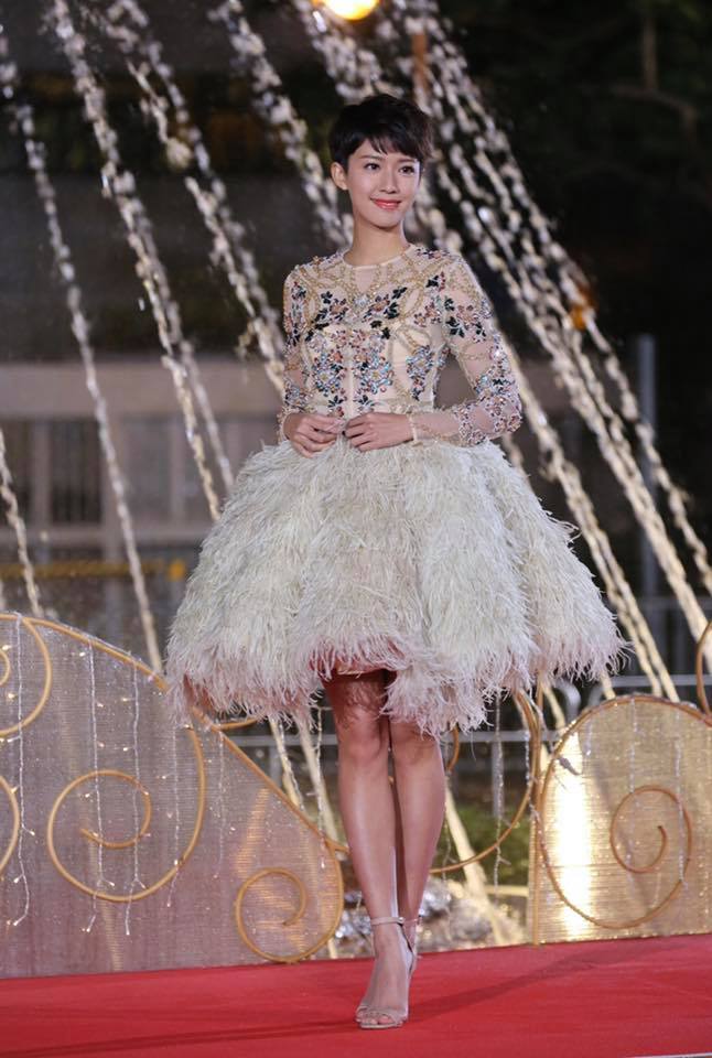 【TVB台慶】由台上鬥到紅地毯！13位「別出心裁」的女星衣著