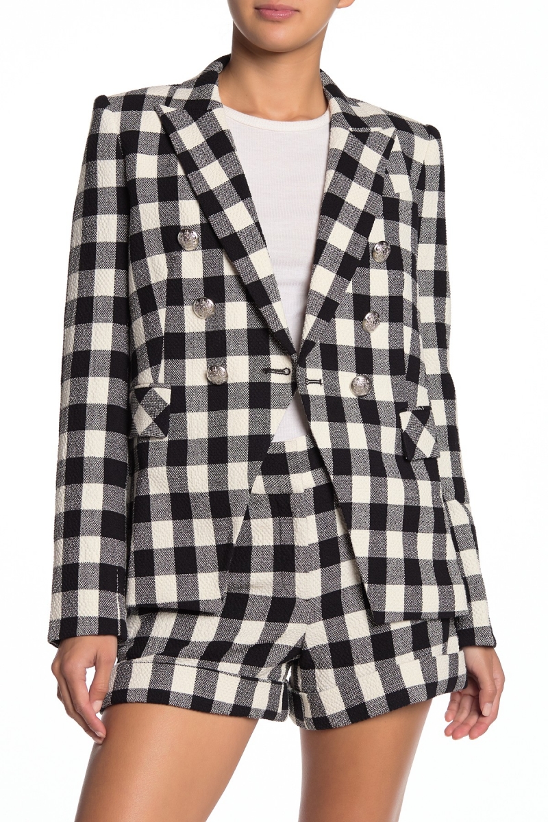 大熱新劇《Emily In Paris》6個嬌小女性最易駕馭的上班造型