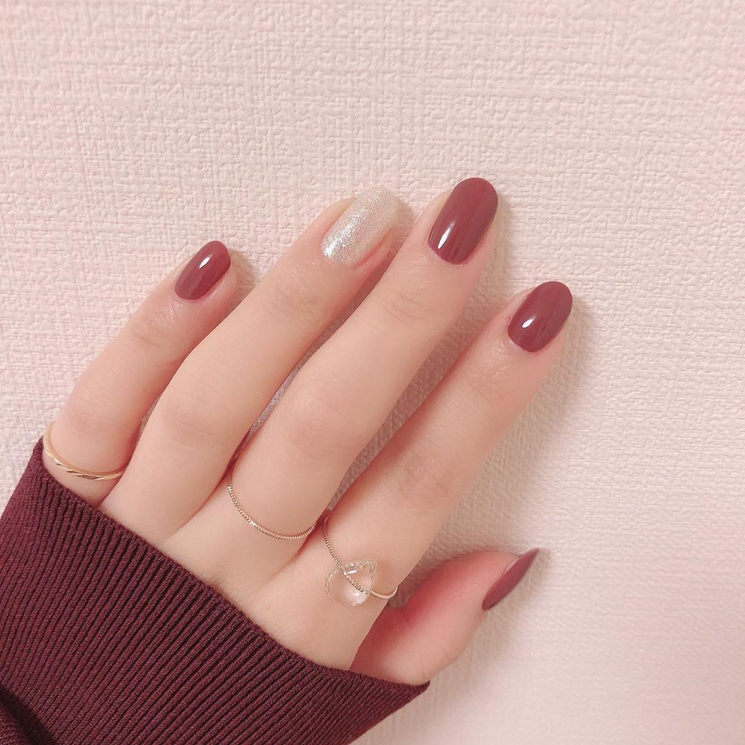 2020新年整新甲！4類20款日式溫柔風紅色系美甲提案