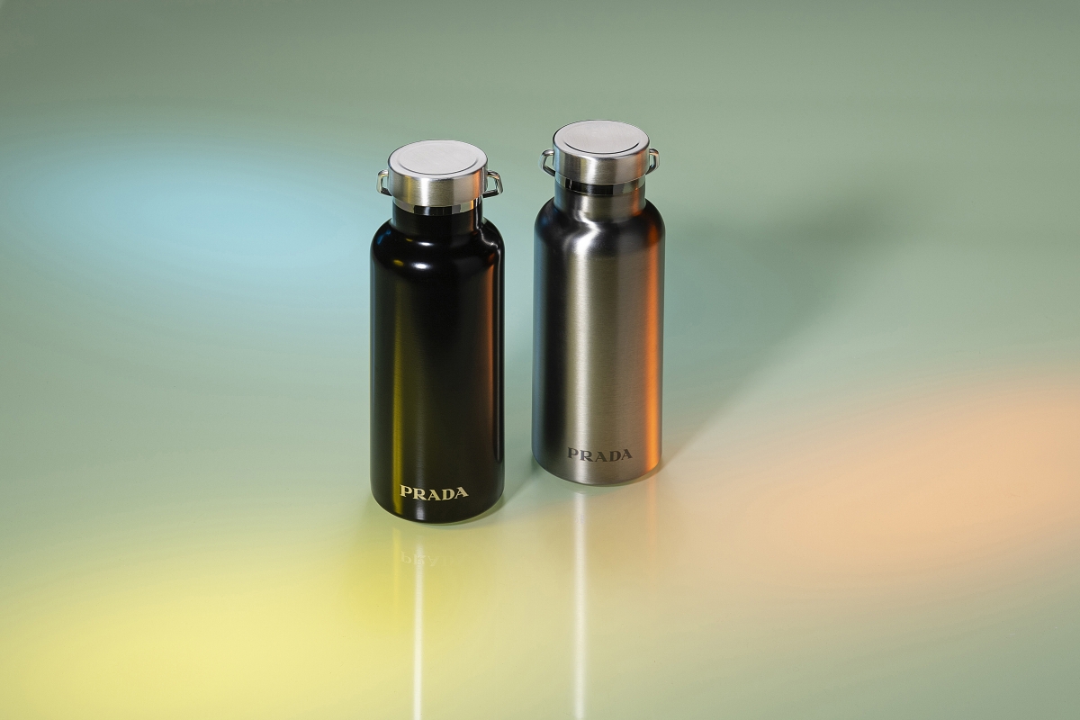 把握最後機會!入手Prada Dreamscape 限定店限量版手袋、小物 把握最後機會!入手Prada Dreamscape 限定店限量版手袋、小物