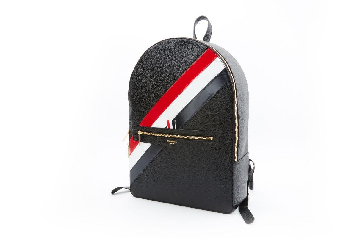 潮住出海！Thom Browne 情侶孖用潮物