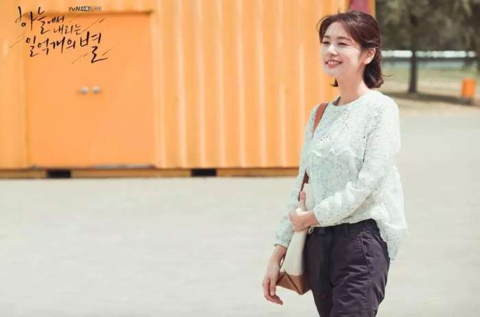 【心理測驗】餐桌旁這4個位置你會坐哪個？