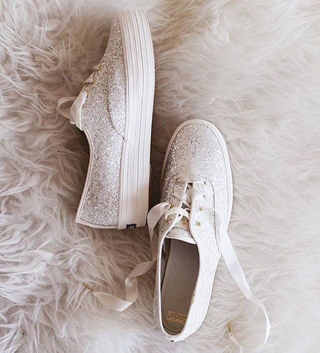 拋開高跟鞋!準新娘必入手Keds x Kate Spade最新夢幻隨性婚嫁帆布鞋 拋開高跟鞋!準新娘必入手Keds x Kate Spade最新夢幻隨性婚嫁帆布鞋