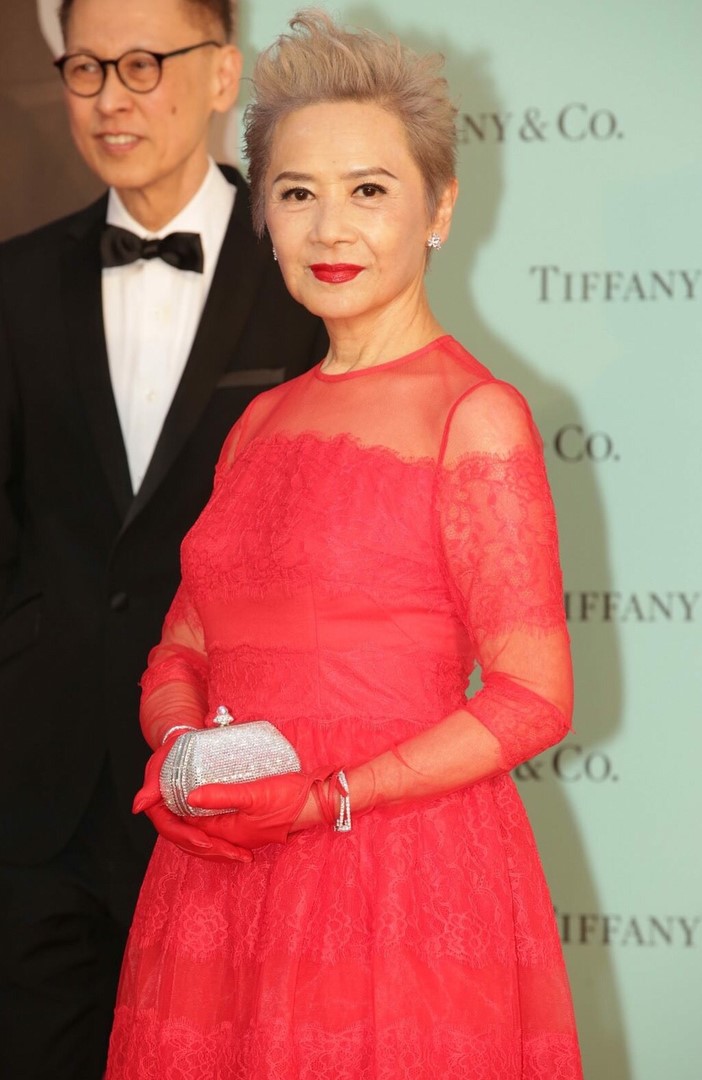 71歲美魔女！影后葉德嫻保養減齡秘訣