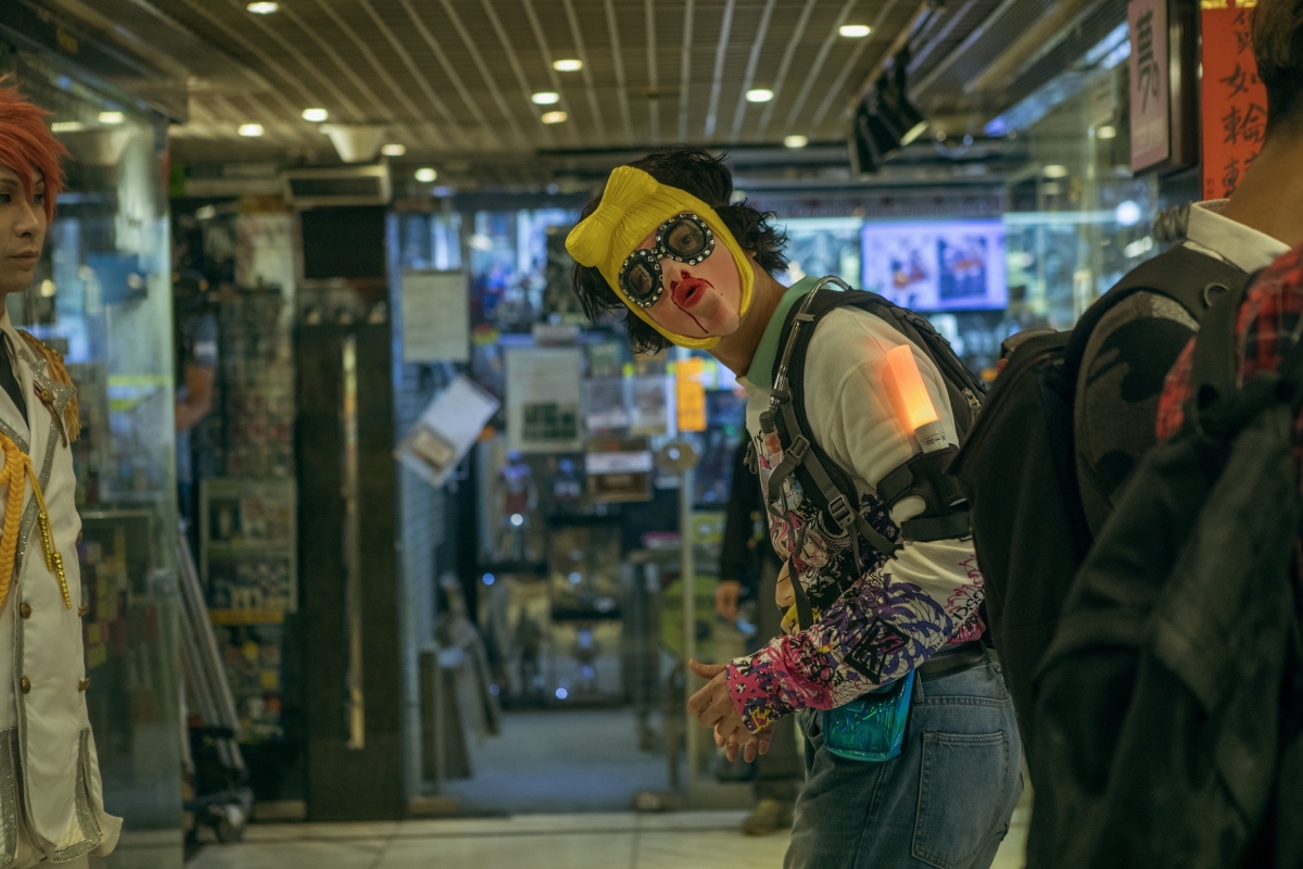 黃子華變毒男！《棟篤特工》阿佘：「玩你一萬光年」