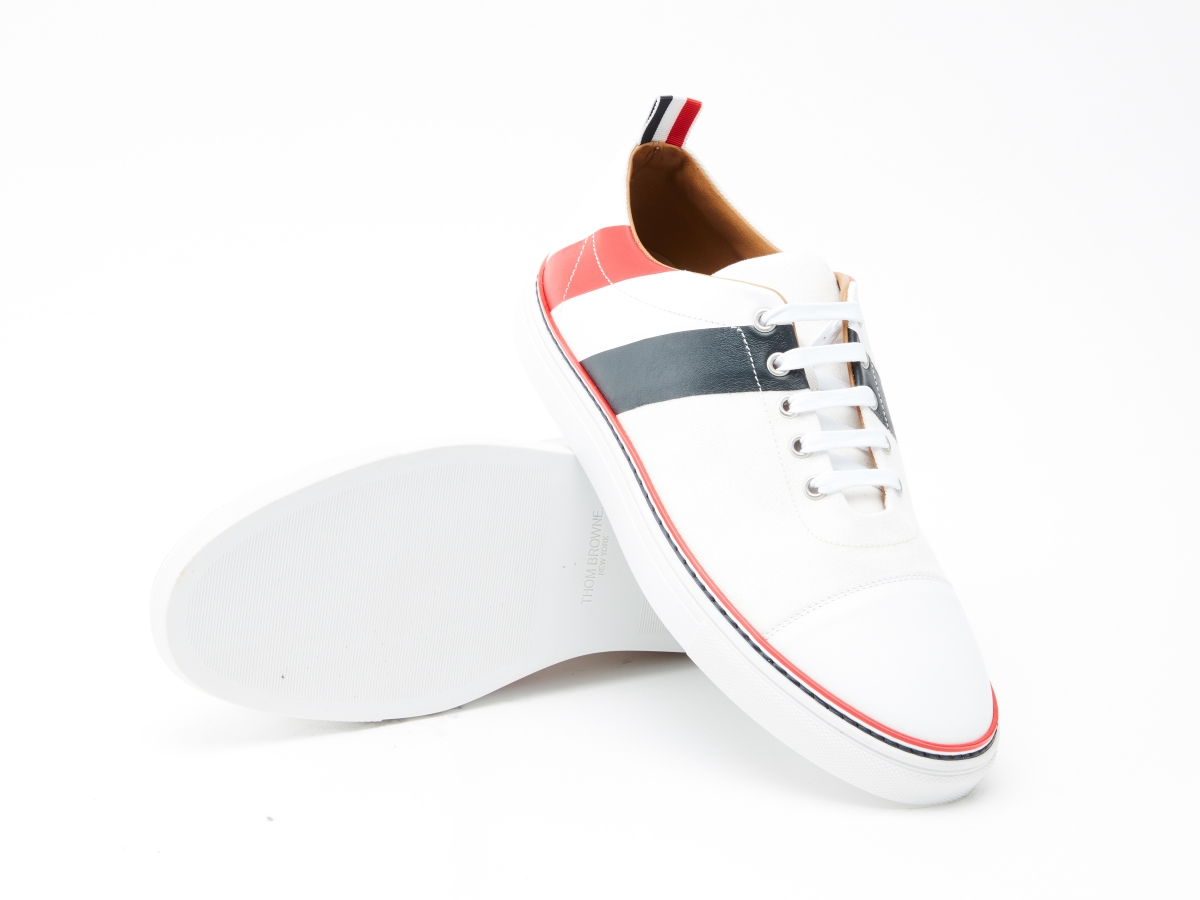 潮住出海！Thom Browne 情侶孖用潮物