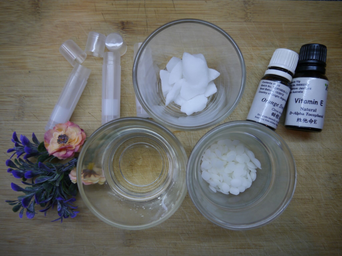 童星教你DIY潤唇膏！