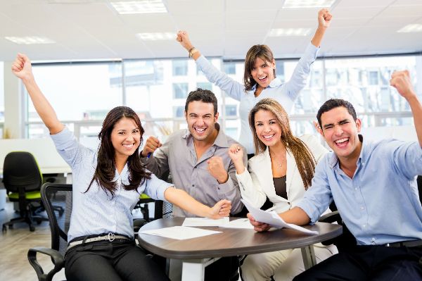 職場上最易被冷落的3類人!唔想成為其中一類便要立即改過來 職場上最易被冷落的3類人!唔想成為其中一類便要立即改過來