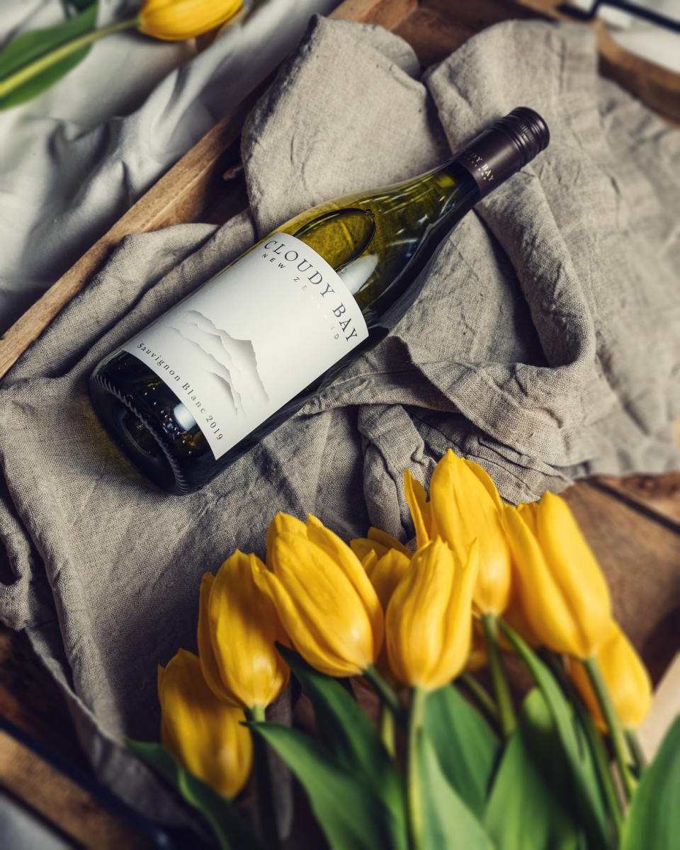 周末野餐美酒推介！2019年Cloudy Bay Sauvignon Blanc散發清新白桃香