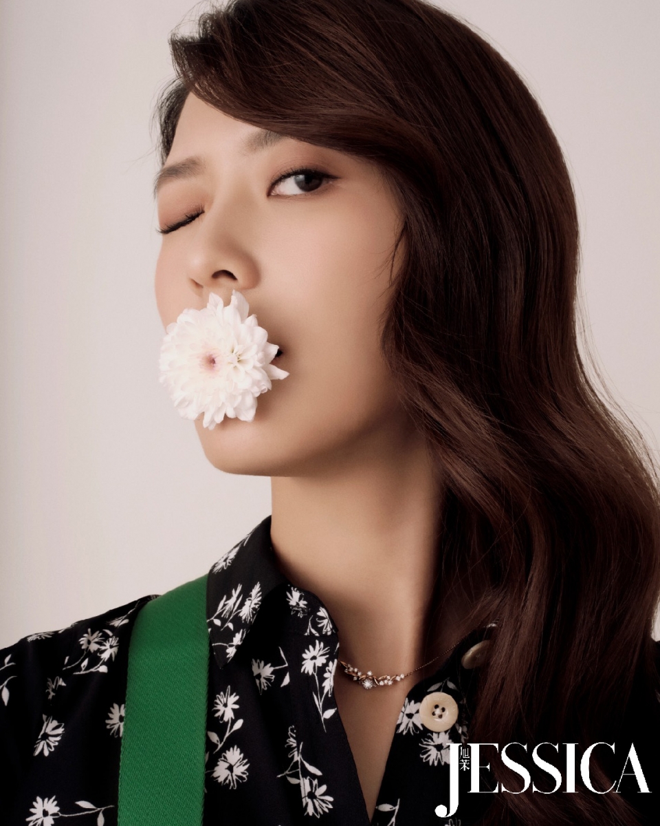 【八月號封面人物】Ain't No Hood Like Sisterhood 余香凝 X 余潔滢