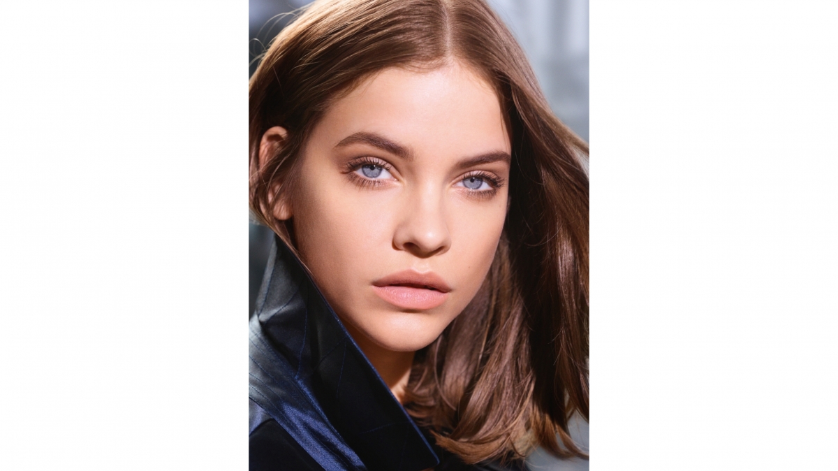 Giorgio Armani 新世代調光氣墊粉底面世！經典藍外殼加「GA」標誌型格十足！