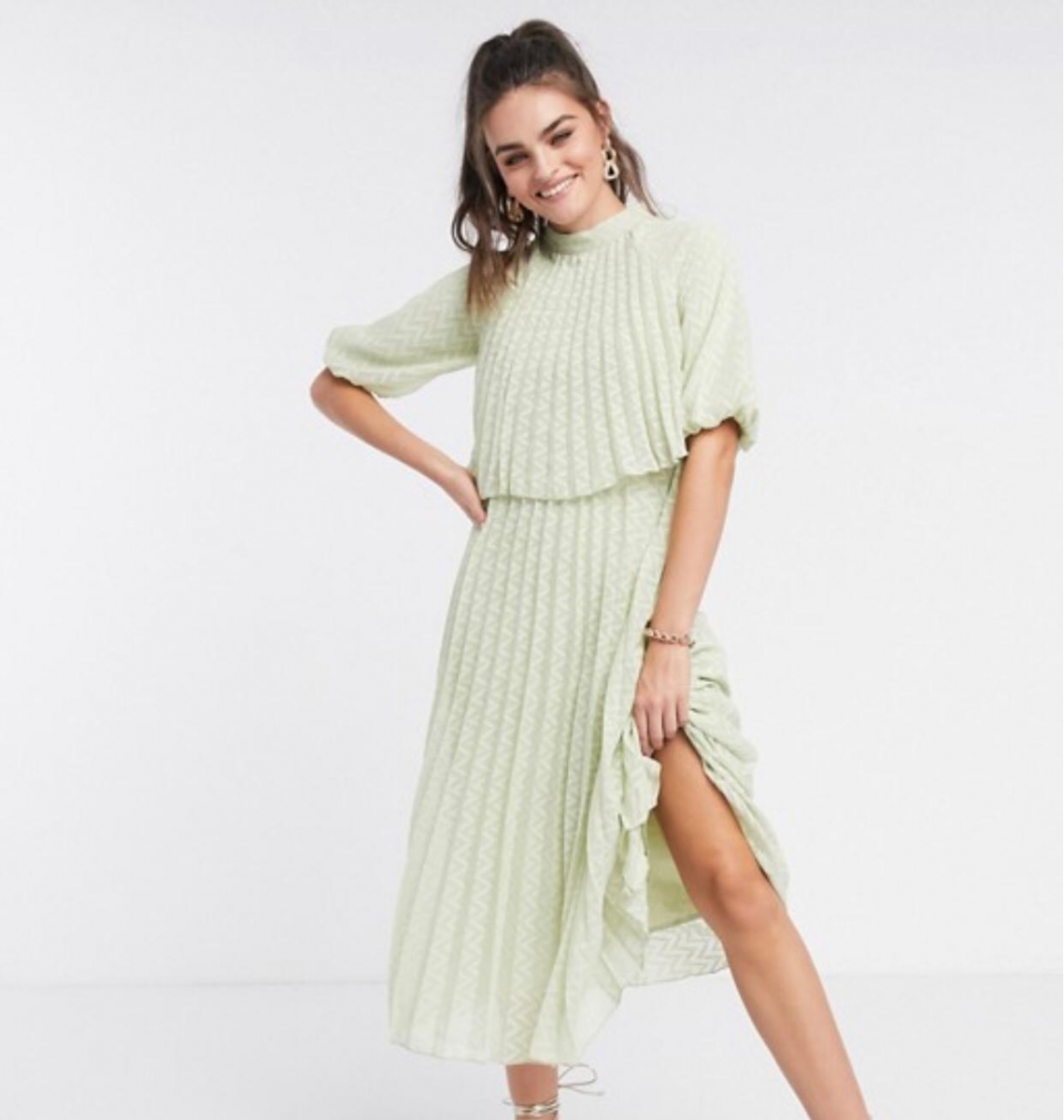 Pantone 秋冬Top 3色！小資女必入手Under $1,000手袋/服飾