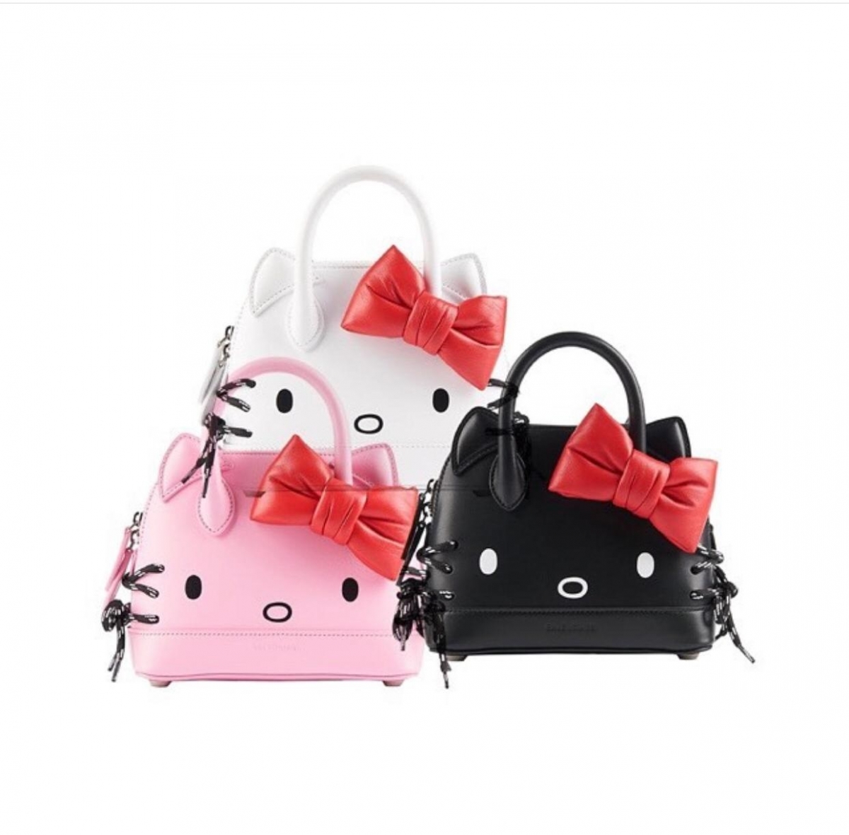 一出即斷貨!人氣Balenciaga x Hello Kitty頭手袋/電話袋/銀包 一出即斷貨!人氣Balenciaga x Hello Kitty頭手袋/電話袋/銀包