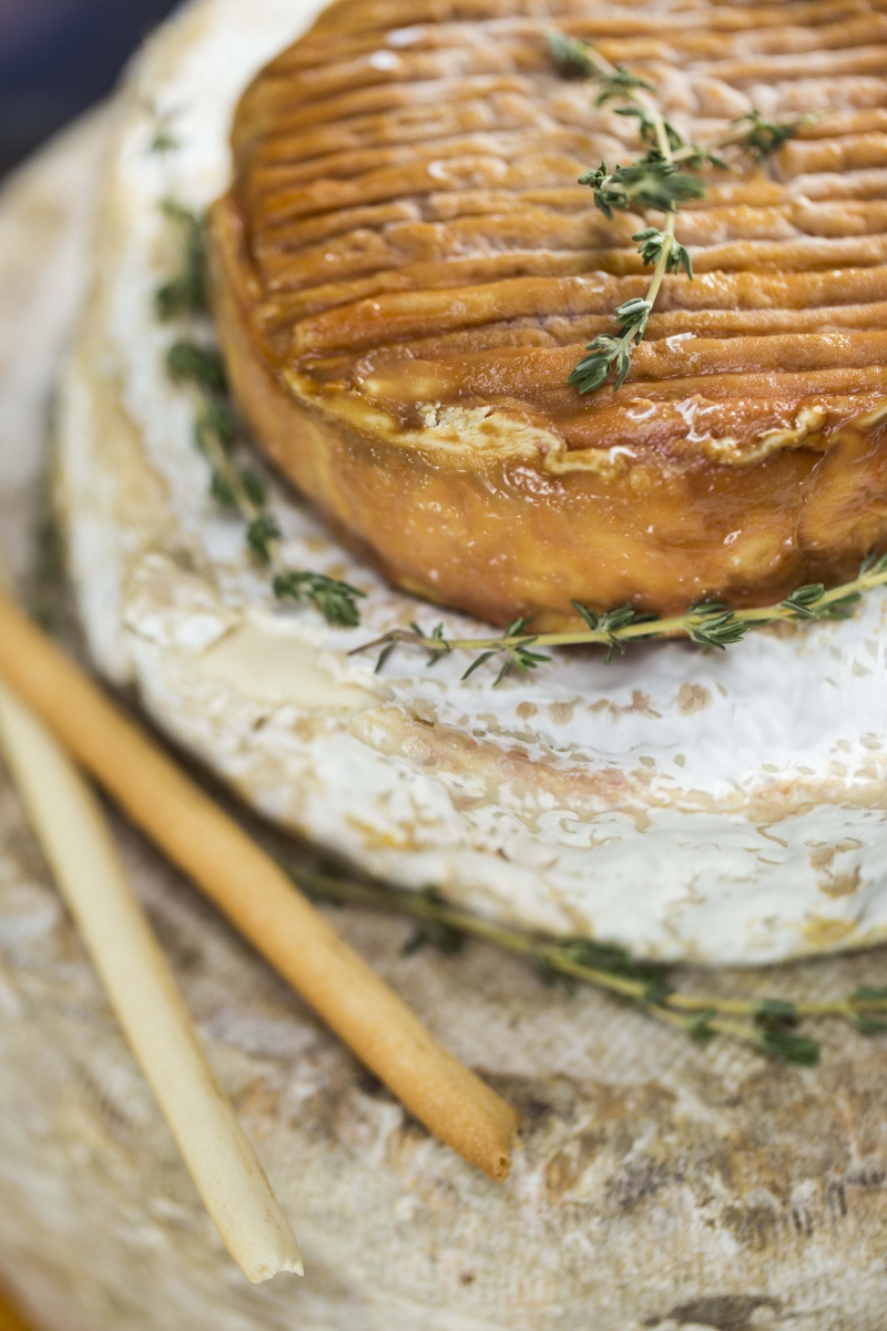 婚宴生日「芝」味 香港首現芝士塔