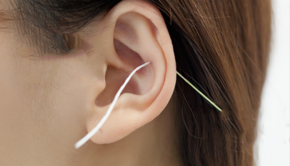 唔驚可怕穿耳傳說！日本女生流行在家打耳窿