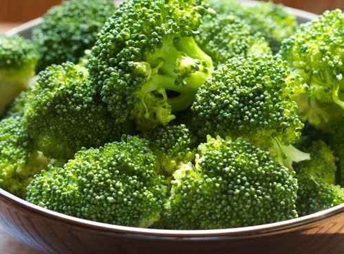 5種綠色食物讓你愈食愈白!皮膚從此變得有光澤 5種綠色食物讓你愈食愈白!皮膚從此變得有光澤