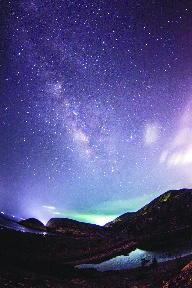 從東壩拍攝的銀河