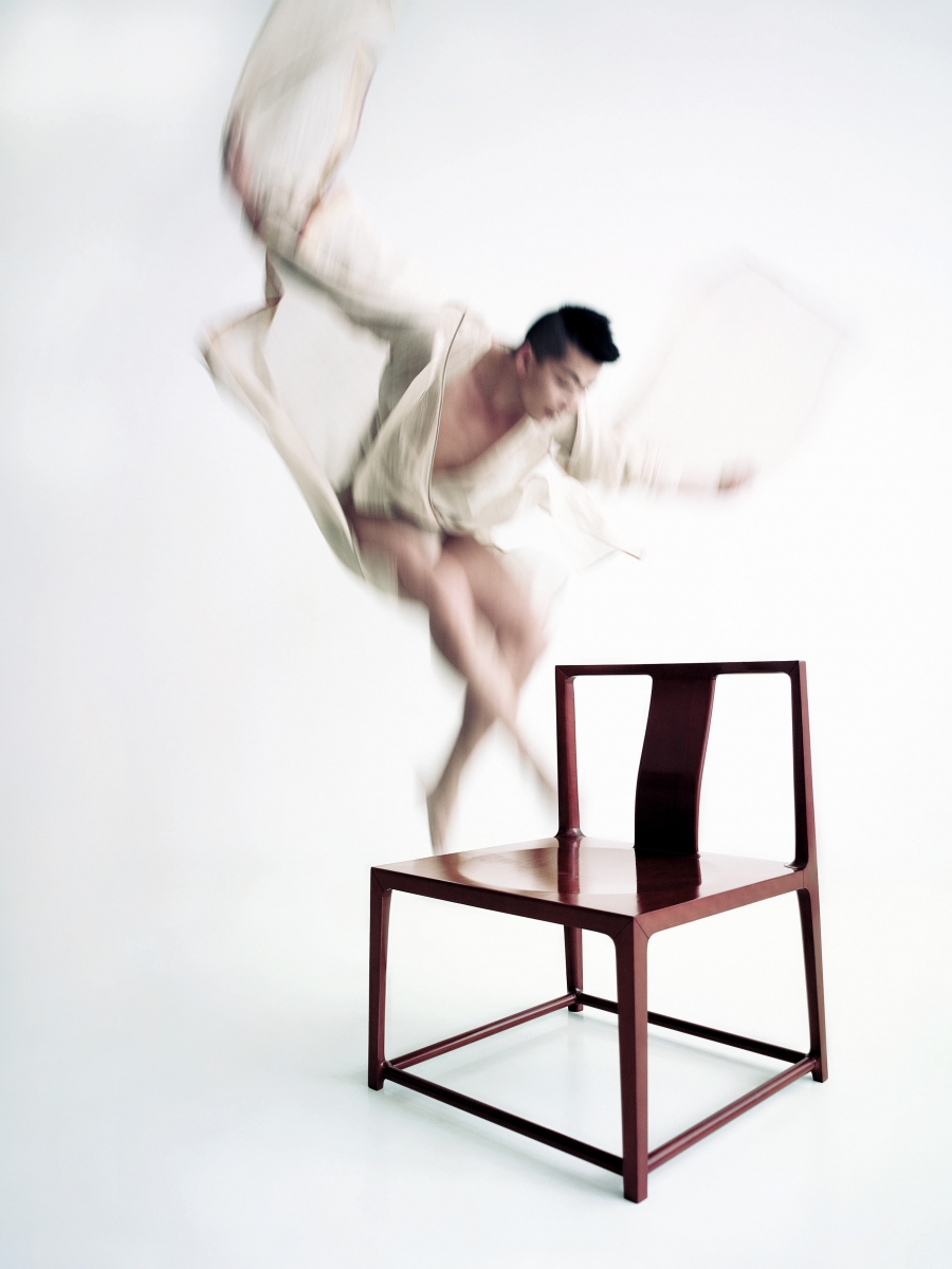 完美的木作結構,線條簡潔柔和。