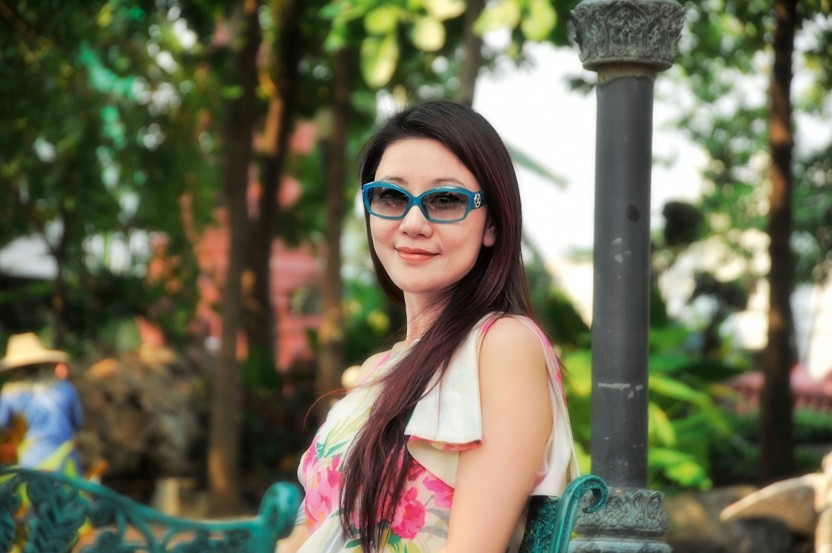 「簡單優雅」、「與場合相符」以及「適合自己」是她的「美麗三 要素」。