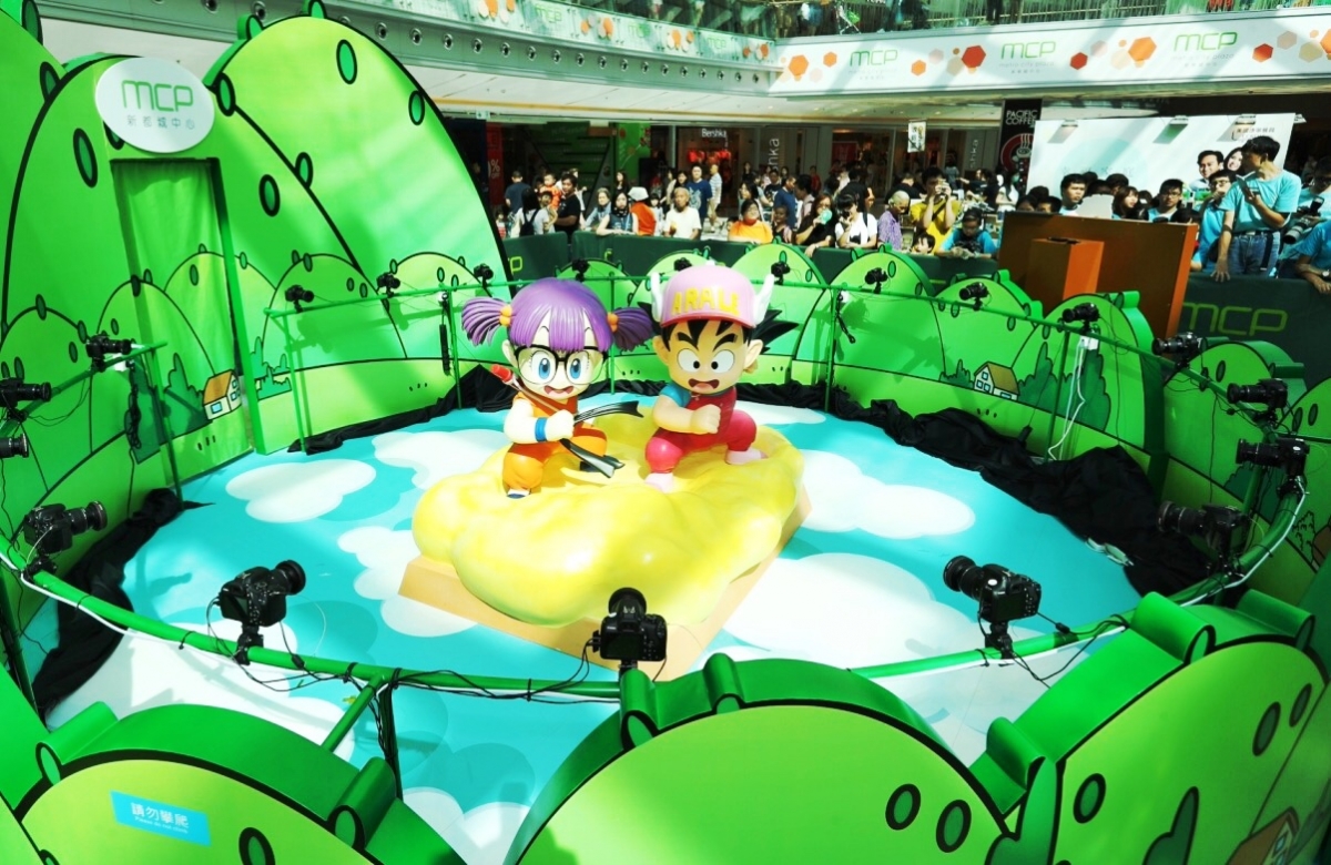 必玩小雲粉紅屎屎滑梯!加映Marvel主題影相位 必玩小雲粉紅屎屎滑梯!加映Marvel主題影相位