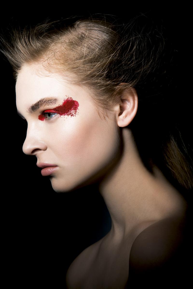Dare To  Wear Red 破格紅調