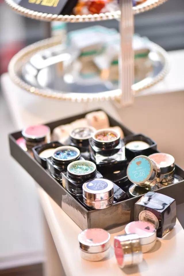 跳出香港扮靚！上海外灘氣質美甲店