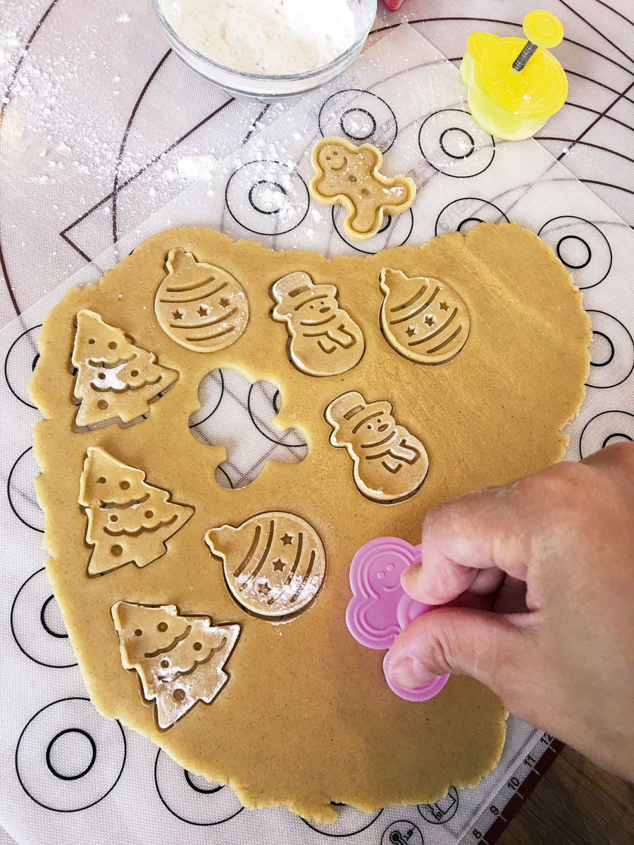 親子烘焙樂 靚媽教整薑餅曲奇