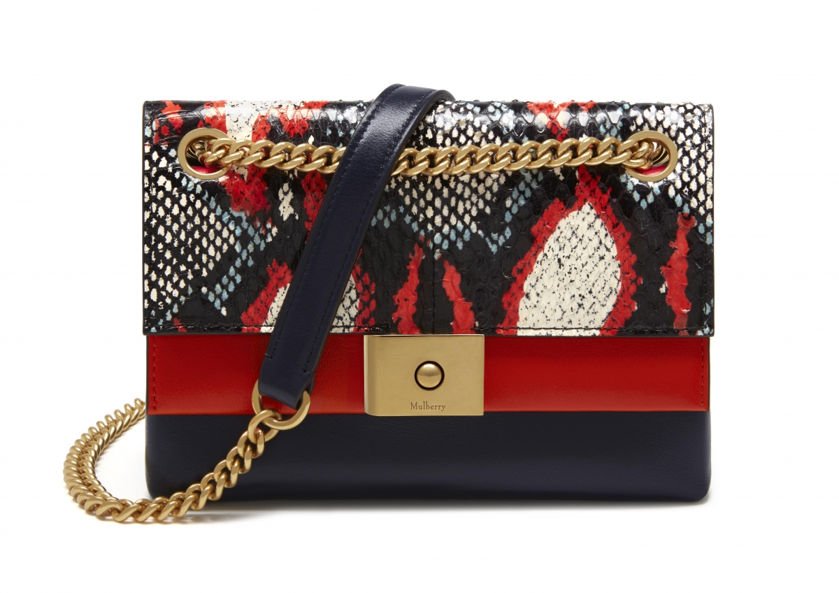 比想像中易襯！新春必備紅袋 