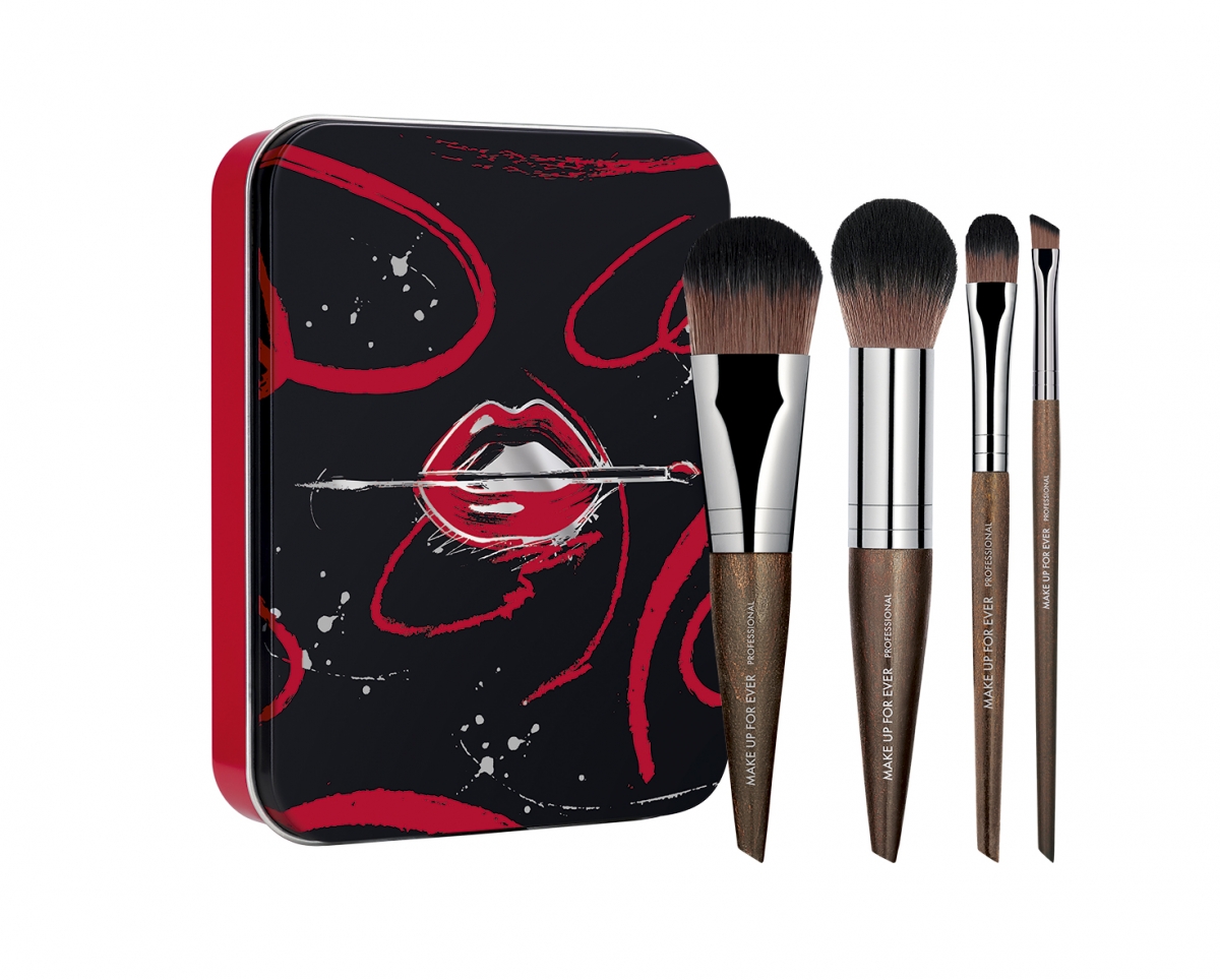 聖誕套裝出爐！MAKE UP FOR EVER紅黑應節