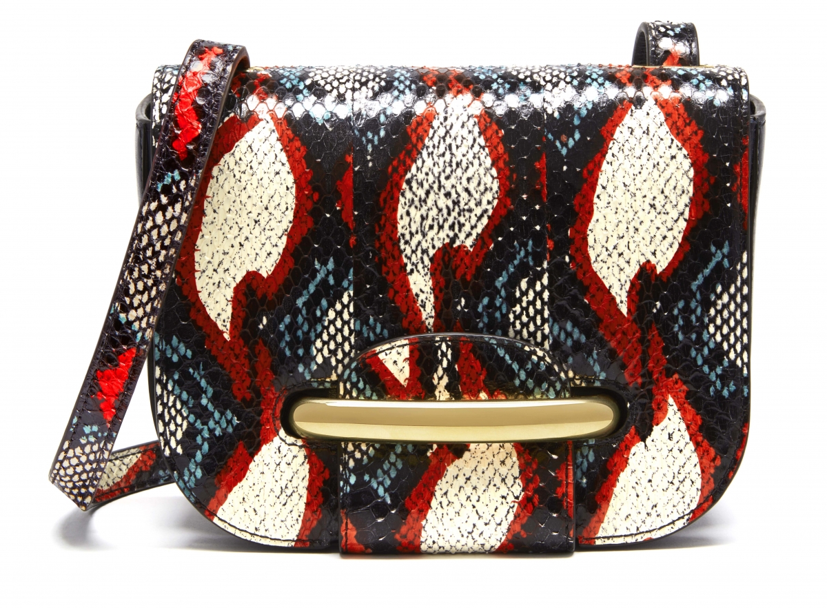 比想像中易襯！新春必備紅袋 