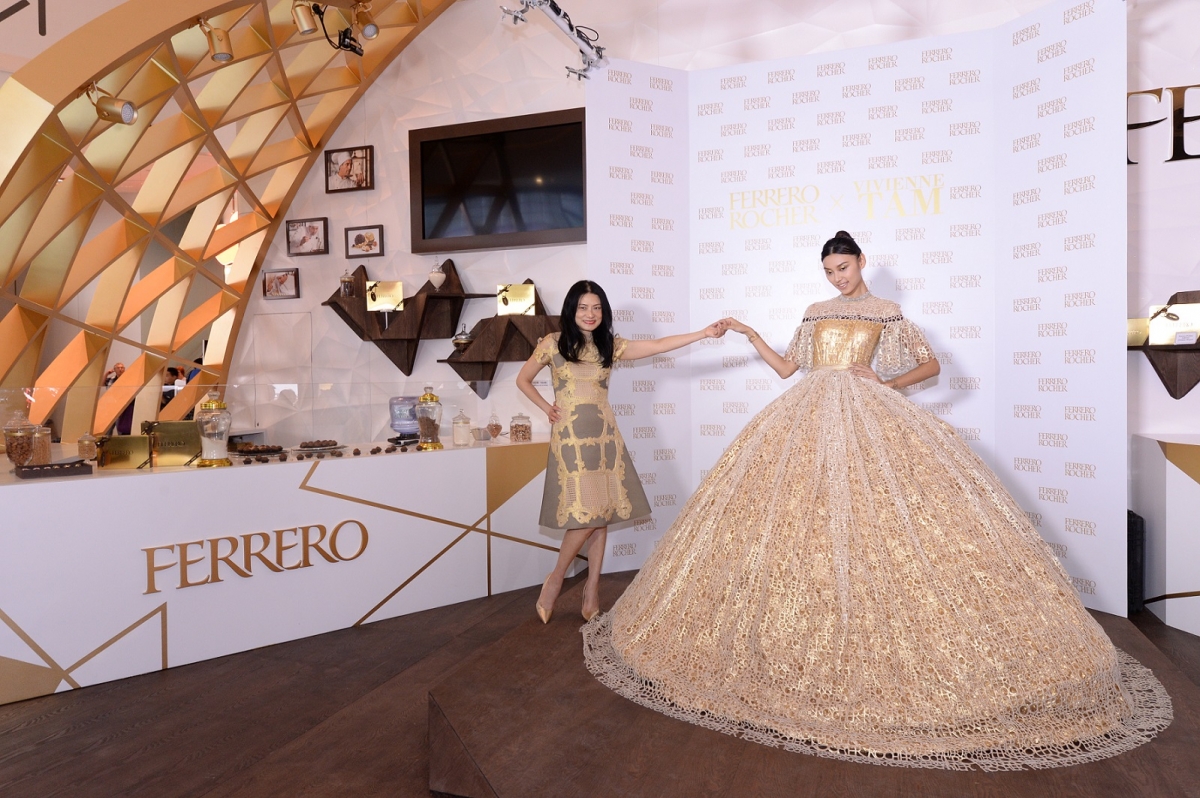 【職場女生】完美主義 Vivienne Tam 跨時代的光芒