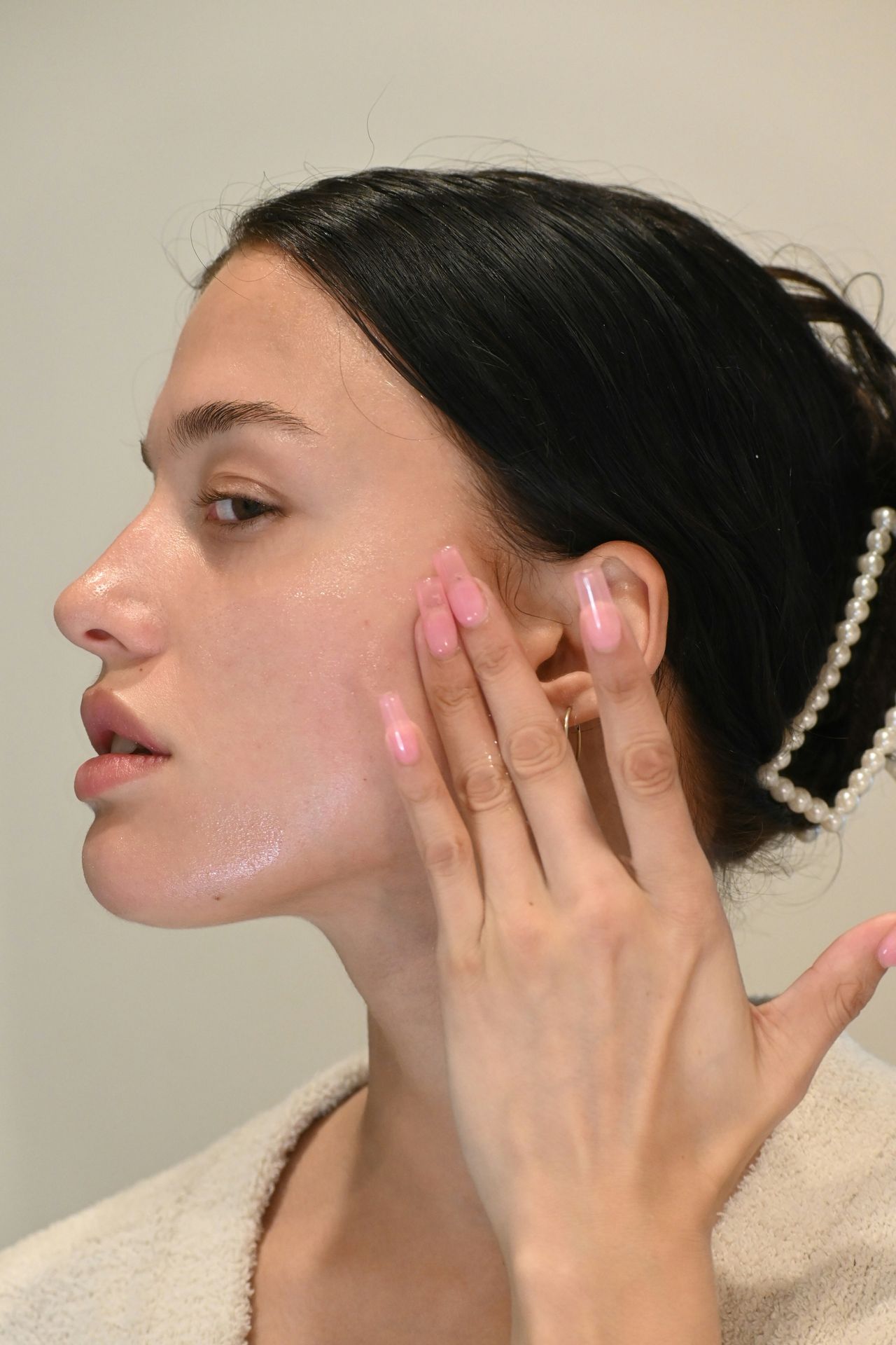 微針精華是什麼？微針精華原理/全能功效/用法+購買貼士全公開